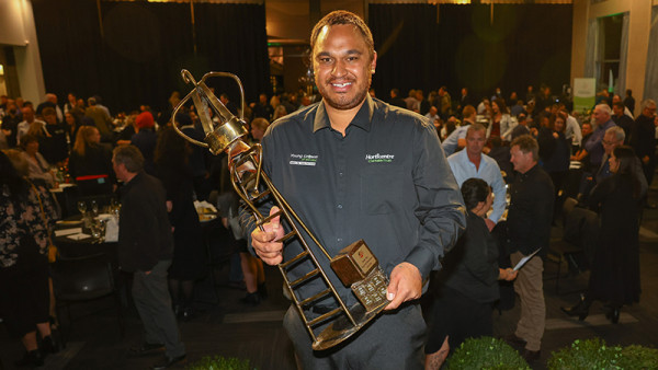 Winner of the 2022 Hawke's Bay Young Fruit Grower, Maatu Akonga, will go on to represent Hawke's Bay in the Nelson finals later this year.